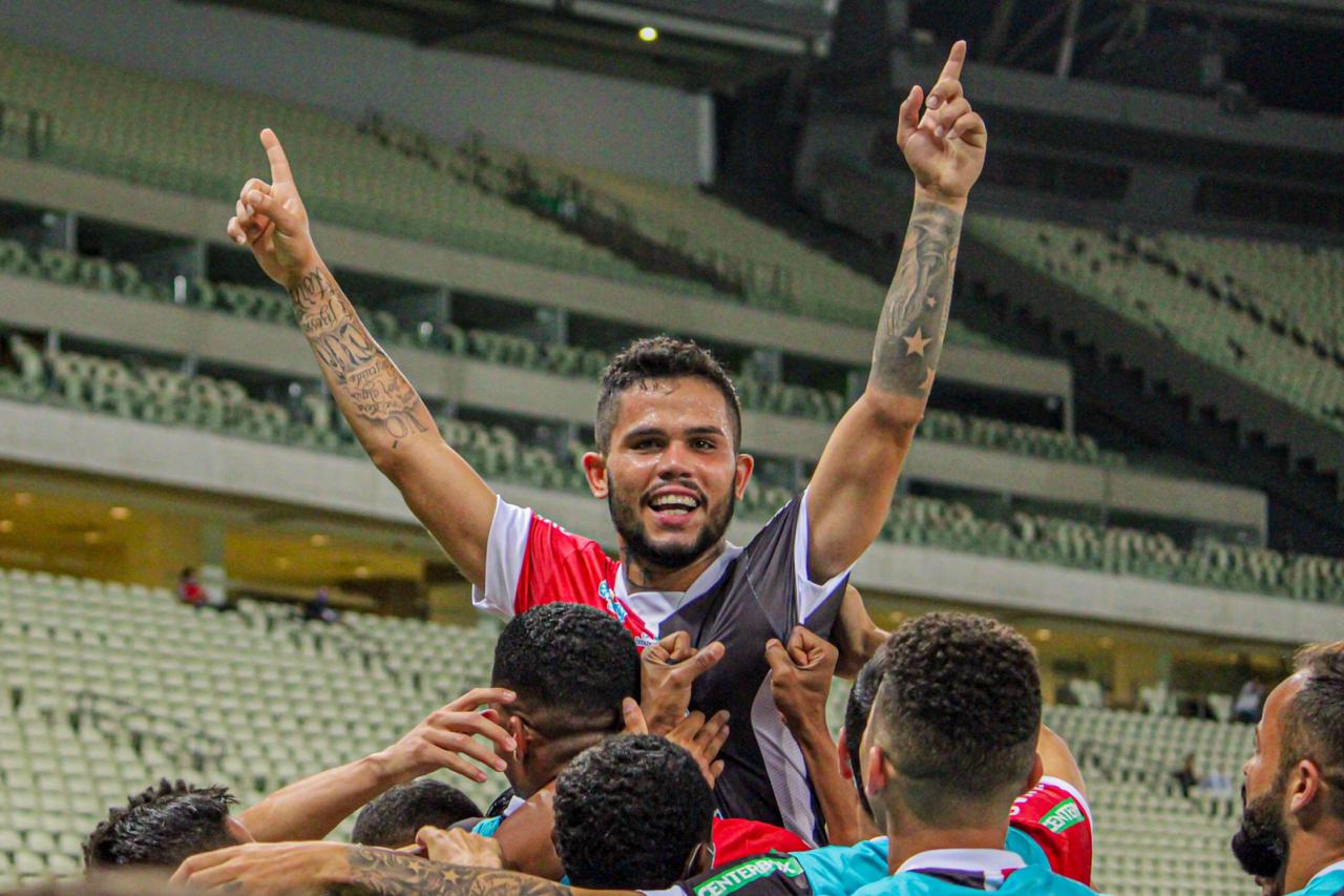 Série C: Autor do gol da vitória comemora resultado e sequência do Ferroviário no G4