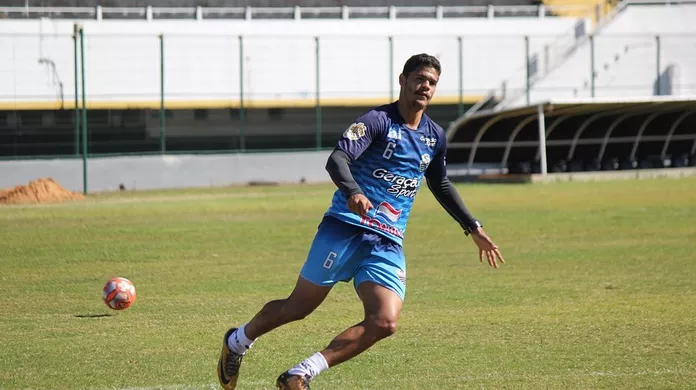 Paulista A3: Zagueiro titular sente dores e pode desfalcar Comercial na volta