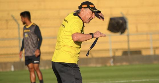 Série D: Treinador de clube paulista elogia maturidade do elenco no Brasileirão