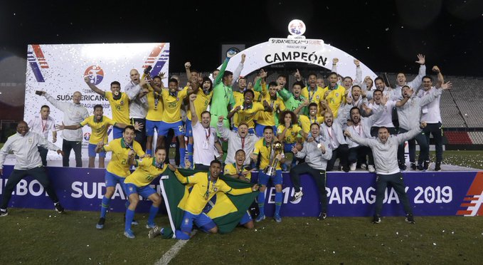 Em 1ª lista do novo treinador, seleção brasileira sub-17 é convocada