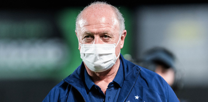 Série B: Após vitória, Felipão pede cautela ao Cruzeiro: ‘Ainda estamos num atoleiro’