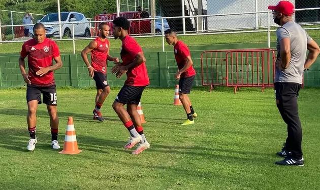 Alô, Guarani! Eduardo Barroca traça meta para o Vitória na Série B