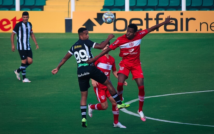 Figueirense venceu o CRB e deixou o Z4 (Foto: Patrick Floriani/Figueirense FC)