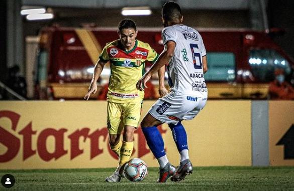 Confiança atropelou a Bolívia. (Foto: Lucas Almeida)