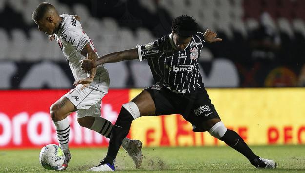 Mantuan festeja o primeiro gol pelo Corinthians: ‘É um sentimento inexplicável’