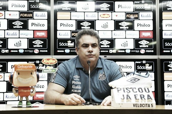 Rollo diz que ‘acabou com a mamata’ e demitiu ‘marajás’ no Santos