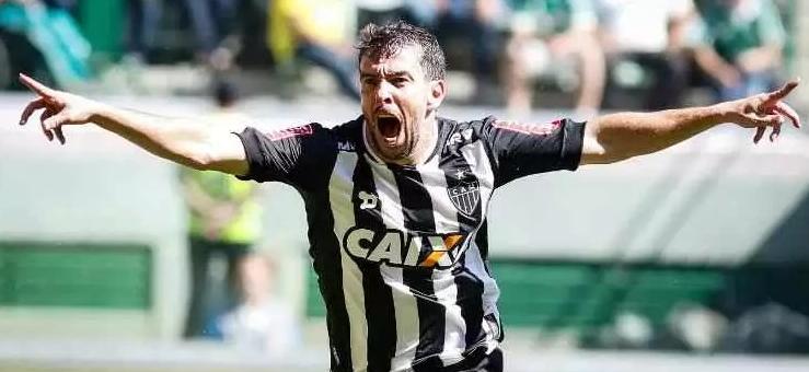 Clube do G4 da Série C fecha com Leandro Donizete e outros dois “vovôs”