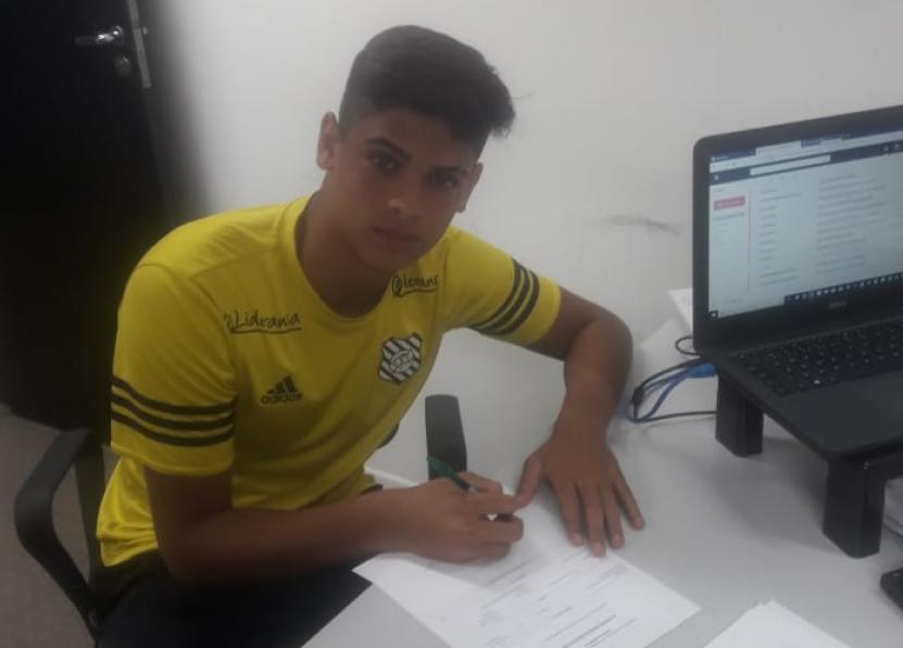 Série B: Jovem da base pode ser opção para time profissional do Figueirense