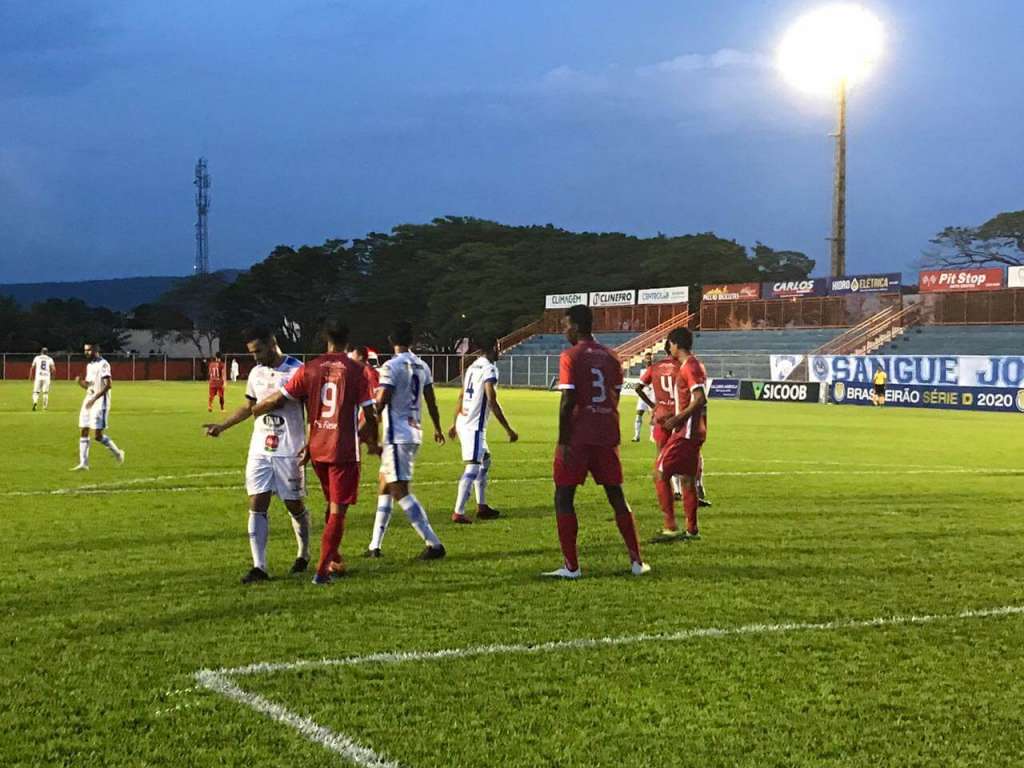 Goianésia e Real Noroeste ficaram no empate (Foto: Adrian Lima/Assessoria de Imprensa Goianésia)