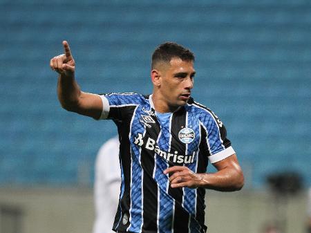 Libertadores: Diego Souza exalta Grêmio, mas lamenta “guerreiro” expulso