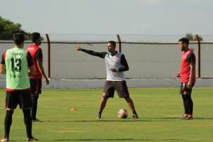 Paulista A3: Com dúvida no meio-campo, Linense tentará reverter vantagem para avançar