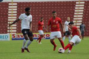 EC São Bernardo x Batatais - Cachorrão vai segurar larga vantagem para avançar?