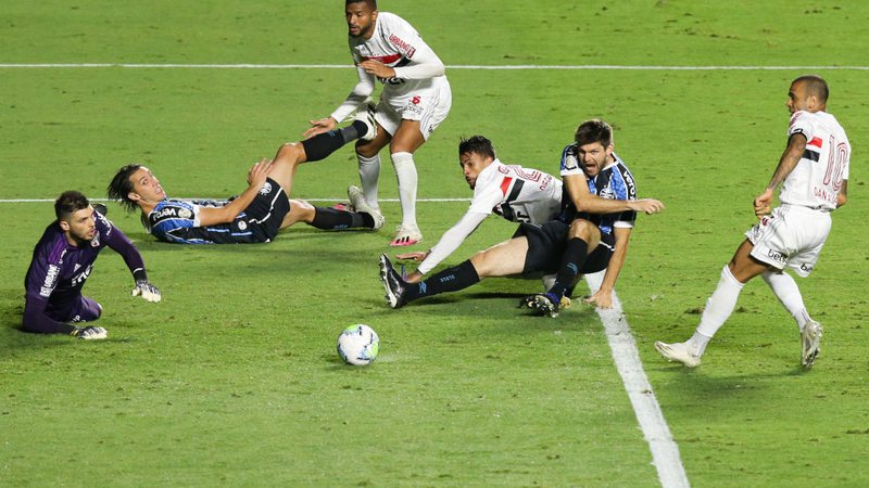 Grêmio entra com recurso após STJD indeferir pedido para anulação de jogo