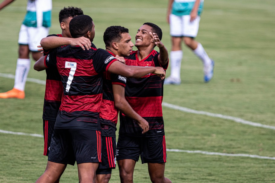 BRASILEIRO SUB-17: Flamengo, Palmeiras e mais três vencem na rodada