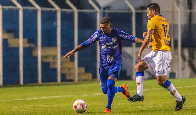 O Pelotas-RS aplicou 9 a 0 no São Caetano e registrou a maior goleada da história da Série D (Foto: Leonardo Lima)