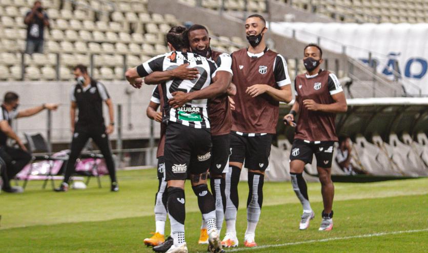 Ceará 2 x 1 Coritiba – Vozão se recupera de derrota na final e afunda o Coxa