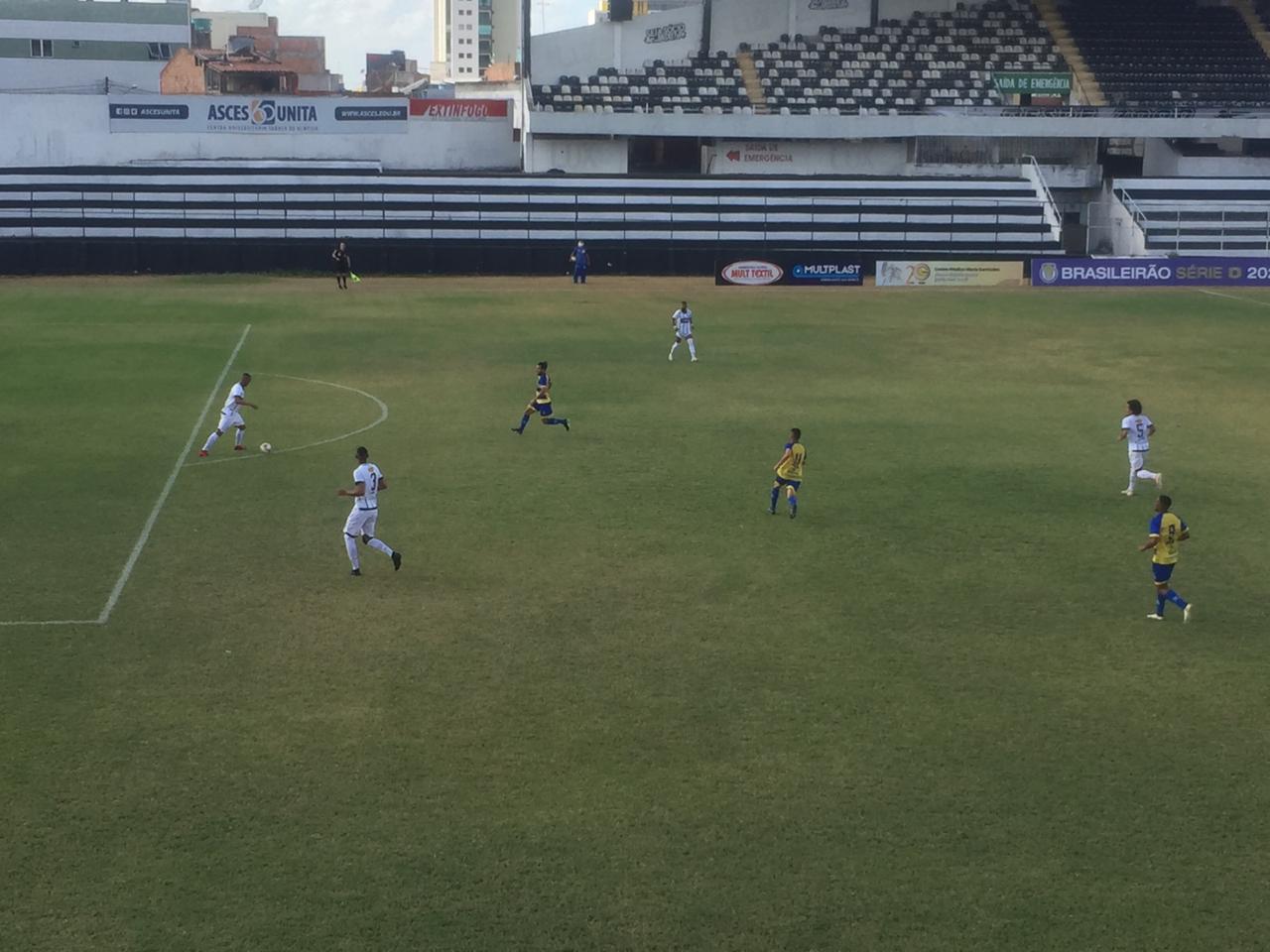 Central-PE 1 x 0 Freipaulistano-SE – Zagueiro marca e Patativa engata a terceira na D