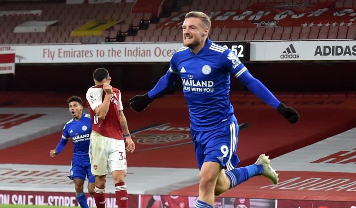 INGLÊS: Com gol de Vardy, Leicester vence Arsenal fora de casa