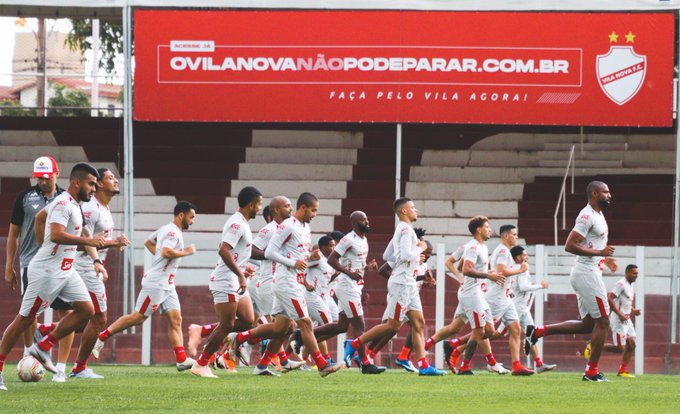 Vila Nova faz um duelo direto pelo G4 contra o Ferroviário