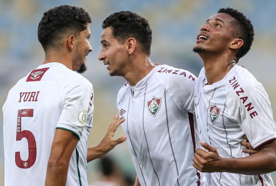 No G4, Fluminense celebra série invicta, mas prevê 2º turno mais complicado