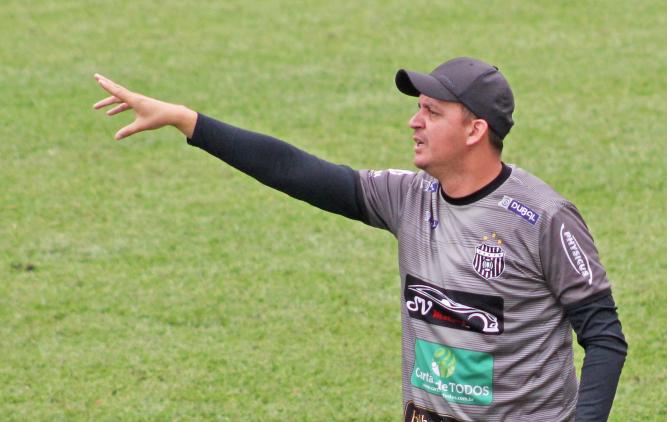 Segundona: União Barbarense demite treinador após sequência ruim