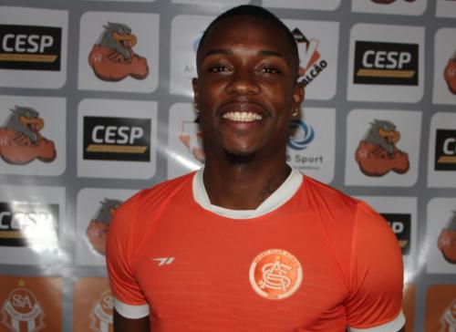 Copa Paulista: Planejando uma boa campanha, Atibaia renova com volante Gledson