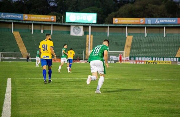 Série B: Guarani realiza exames para saber gravidade da lesão de volante