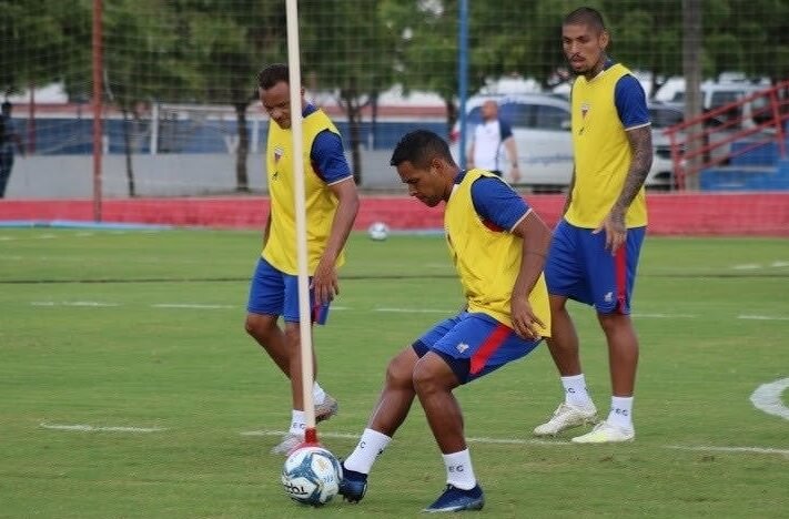Fortaleza “esquece” eliminação na Copa do Brasil e foca no Brasileirão