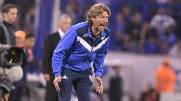 Palmeirenses protestam contra presidente; Argentinos são cotados para assumir clube