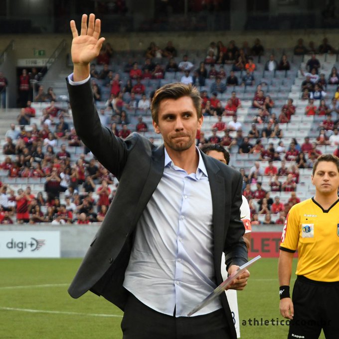 Paulo André deixa o cargo de diretor de futebol do Athletico-PR