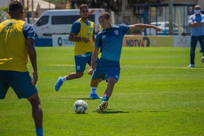 Série B: Avaí tem retorno de mais dois jogadores que estavam com Covid-19