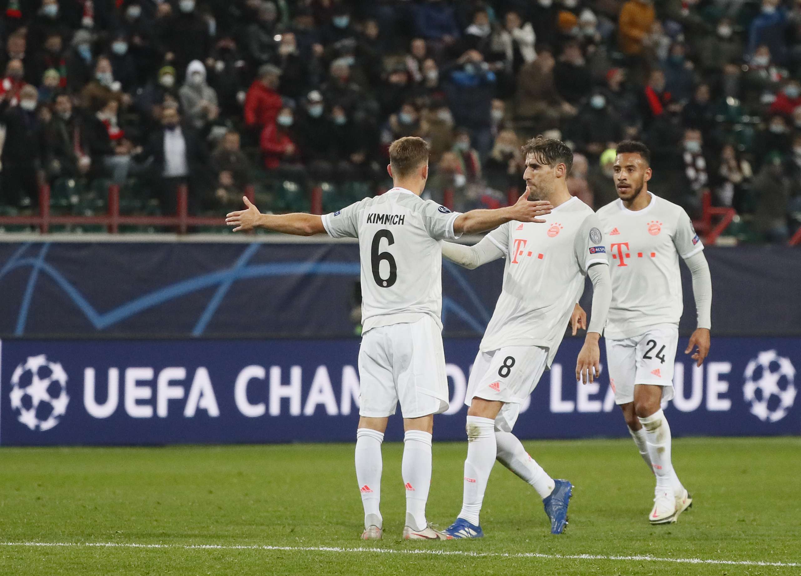 LIGA DOS CAMPEÕES: Bayern de Munique bate Lokomotiv; Internazionale só empata com Shakhtar