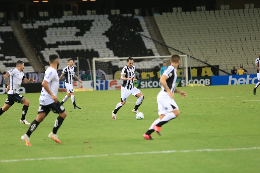 Santos x Ceará – Com Vina, Vozão tenta quebrar tabu diante de Martinho e cia