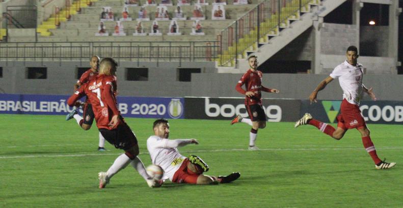 SÉRIE B: Duelo de opostos para Cruzeiro e Paraná e jogo de 6 pontos em Salvador