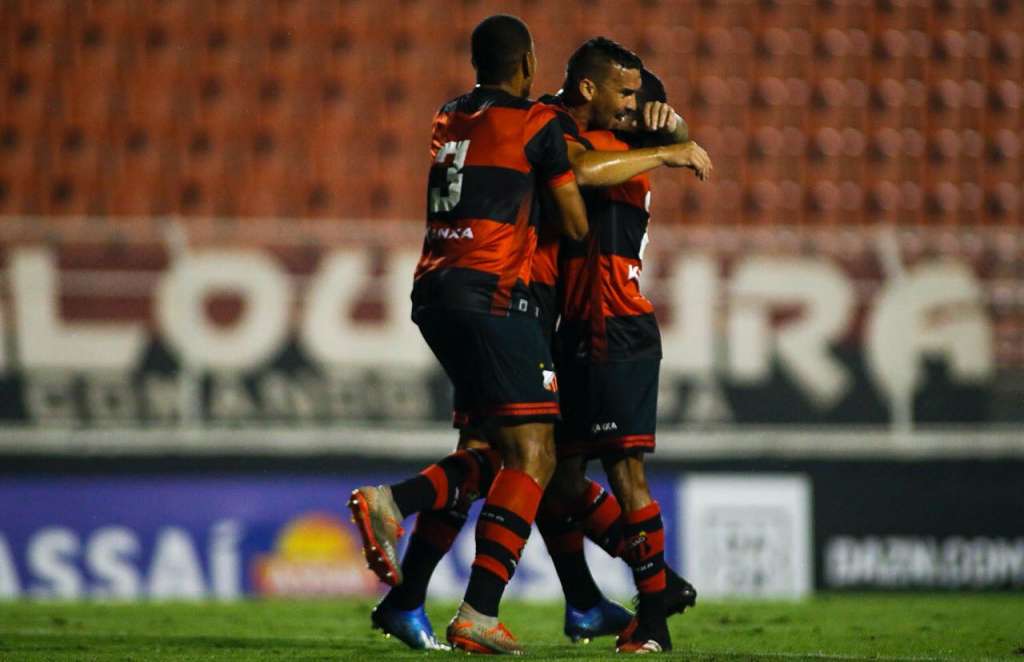 Ituano acaba com série invicta do Brusque-SC e entra no G4 (Foto: Miguel Schincariol)