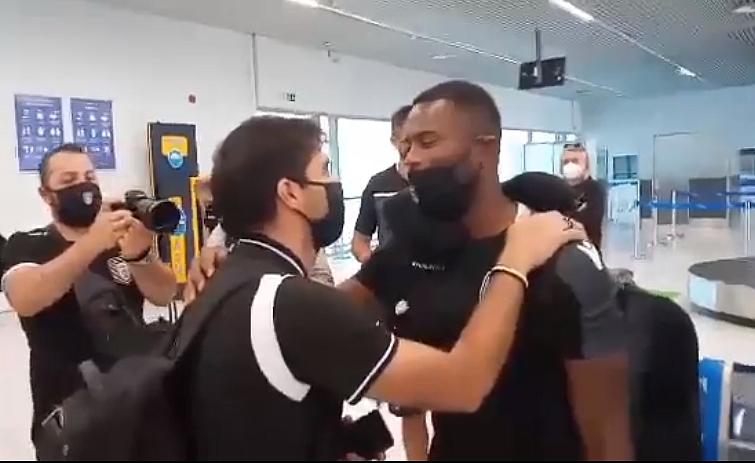 A caminho do Palmeiras, técnico português se despede do PAOK