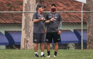 Série D: Com possível retorno, técnico da Ferroviária projeta duelo com o Mirassol