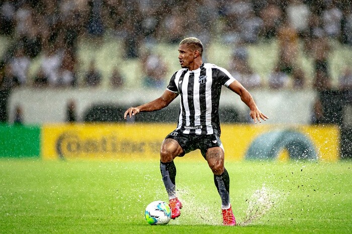 Destaque do Ceará é sondado por rival do Brasileirão para 2021