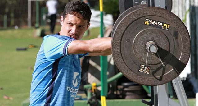 Chapecoense se aproxima da contratação de atacante de time do Brasileirão