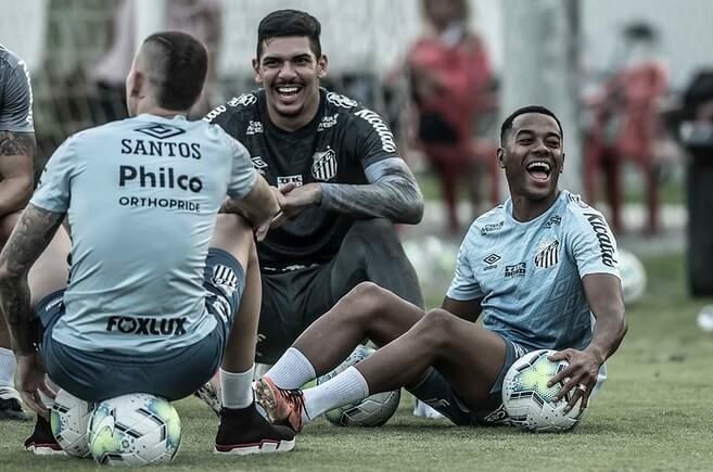 Tribunal que julgará Robinho na Itália mudou só 7,5% das penas para absolvição