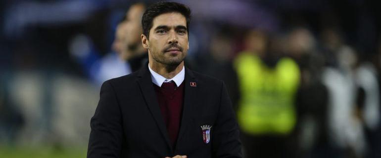 Palmeiras confirma treinador português que desbancou Jorge Jesus na Liga dos Campeões