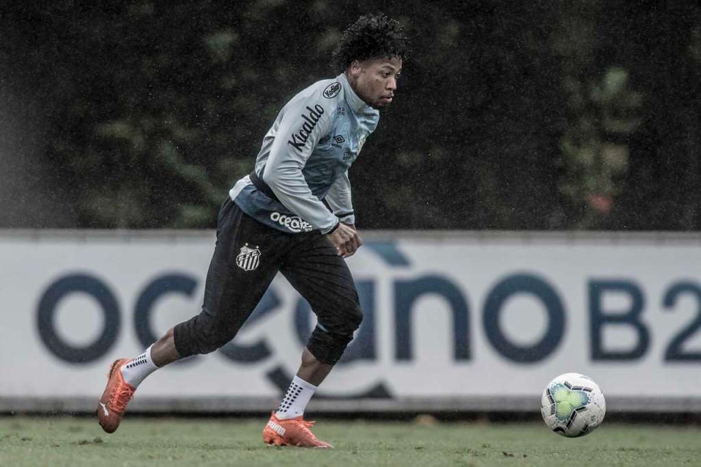 Santos promete precisão contra o Bahia para voltar à briga pelo G4