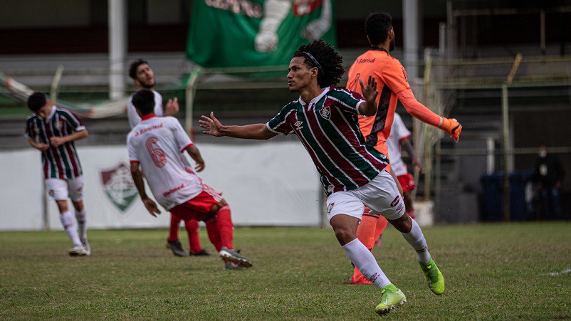 BRASILEIRO SUB-20: Fluminense vence o Internacional e se mantém na liderança