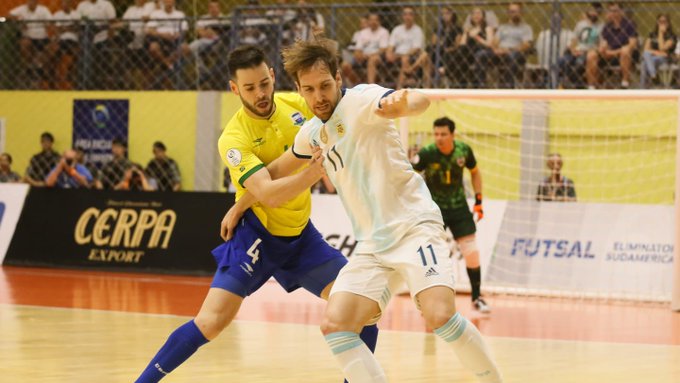 Qual a Diferença entre Futebol e Futsal? Confira onde Apostar nestes Esportes