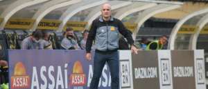 Série C: Técnico do Criciúma segue confiando em classificação: 'Acredito muito nisso'