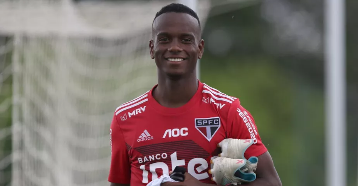 Lutando contra queda, Red Bull Bragantino encaminha acerto com atacante do São Paulo