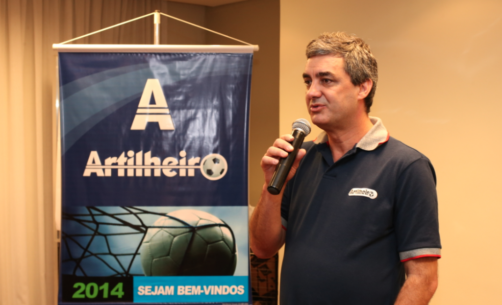 Eduardo Schimidt, gerente executivo da Artilheiro