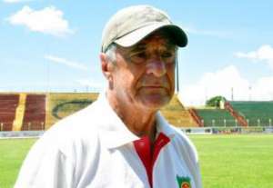 Segundona: Técnico do Barretos confia em vitória no próximo domingo