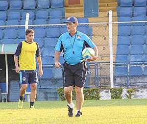 Série C: Paulo Roberto exalta evolução e acredita em sequência positiva do São Caetano