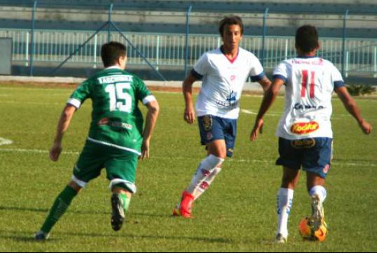 Penapolense defende a vice-liderança contra o Metropolitano